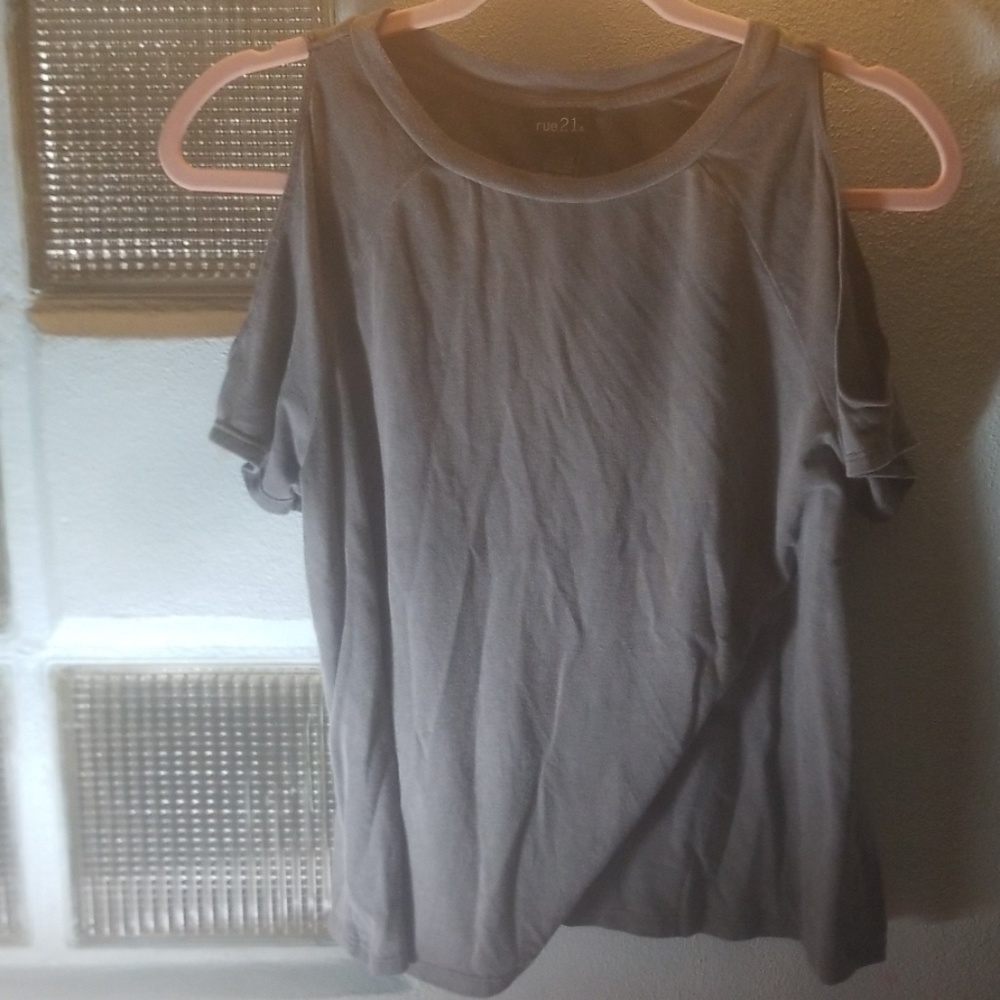 And nice but plain summer shirt